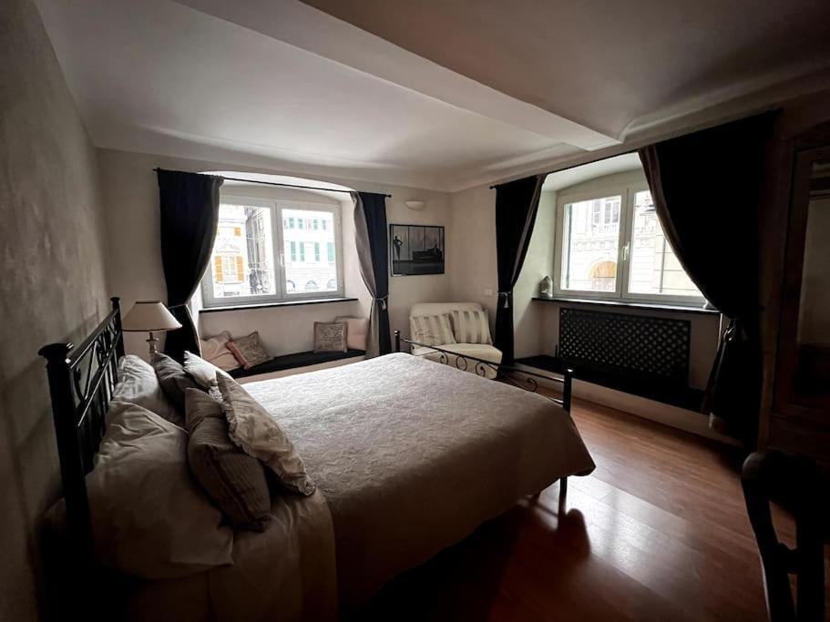 San Lorenzo Central Apartment Genoa Bagian luar foto